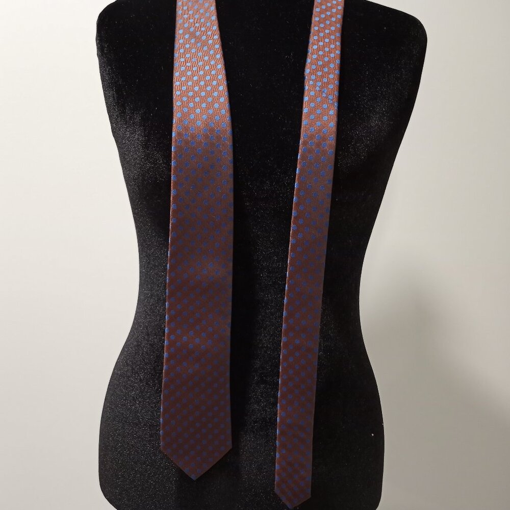 BEVERLY HILLS POLO CLUB BROWN WITH BLUE SPOTS 3" MEN'S TIE